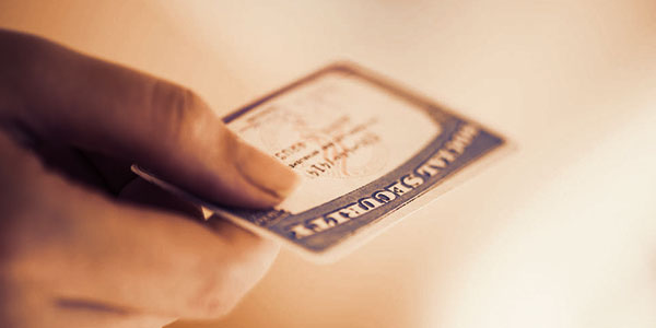 synthetic-identity-theft-stop-being-a-victim-of-the-news-age-scam